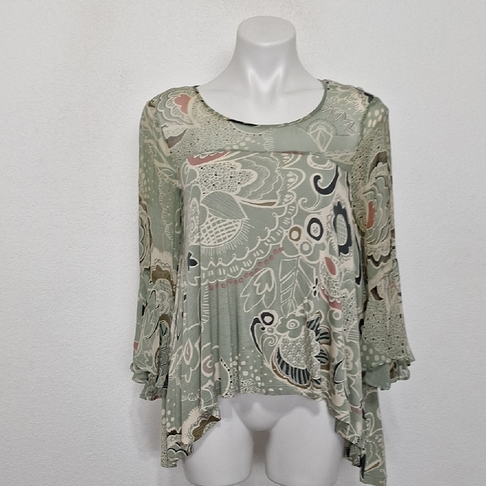 Papier Green Silk Floral Paisley Fairy Asymetrical Hem Bell Sleeve Blouse-  XS